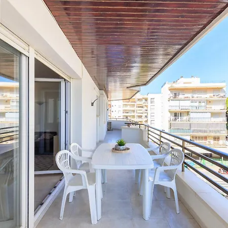 Capote Family Beachfront Rentalmar * Salou